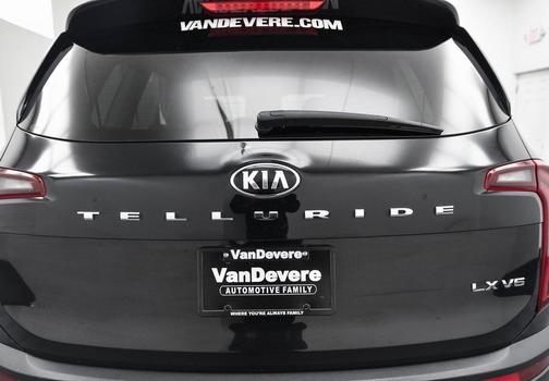 2021 Kia Telluride LX