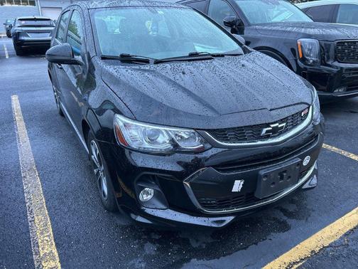 Mosaic Black Metallic 2018 Chevrolet Sonic LT