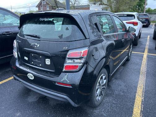 Mosaic Black Metallic 2018 Chevrolet Sonic LT
