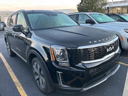 2022 Kia Telluride S