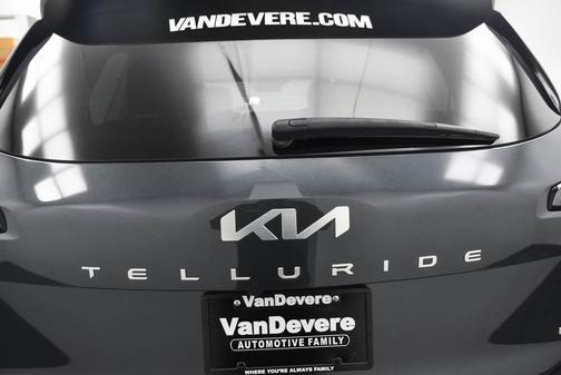 2023 Kia Telluride SX