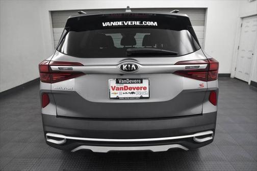 2021 Kia Seltos S