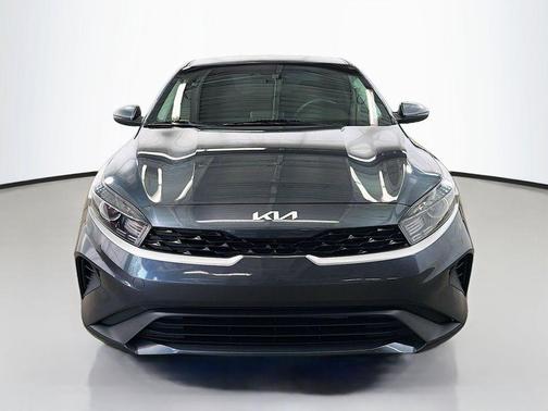 Gravity Gray 2023 Kia Forte LXS