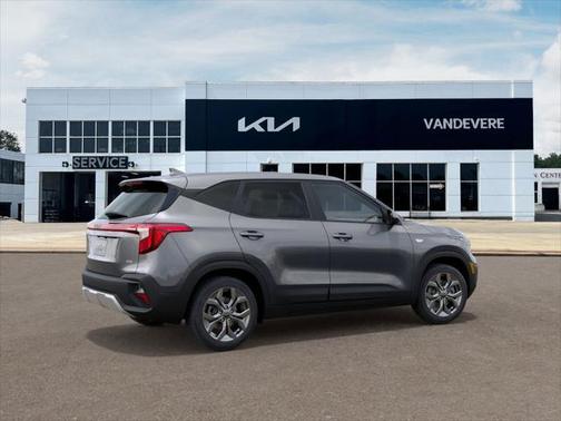 2025 Kia Seltos LX