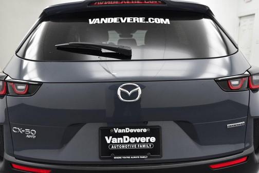 2024 Mazda CX-50 2.5 S Preferred Package