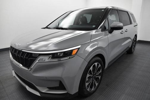 2023 Kia Carnival EX