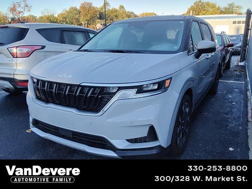 2023 Kia Carnival EX