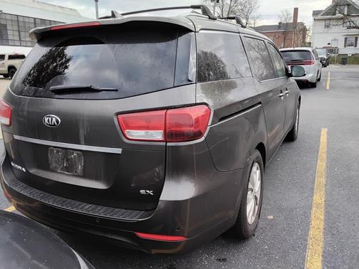 2017 Kia Sedona EX