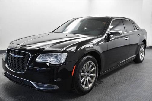 2018 Chrysler 300 Touring