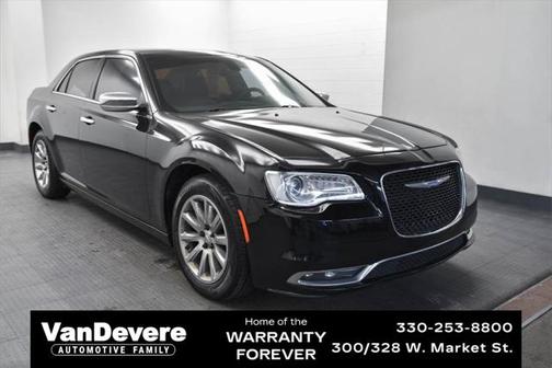 2018 Chrysler 300 Touring