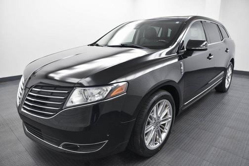 2019 Lincoln MKT Standard