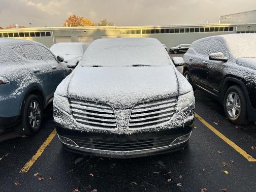 2019 Lincoln MKT Standard
