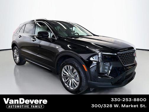 Stellar Black Metallic 2025 Cadillac XT4 Premium Luxury