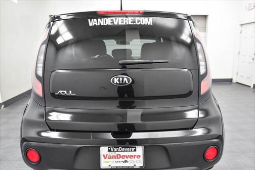 2018 Kia Soul Base