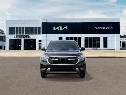 2025 Kia Seltos LX