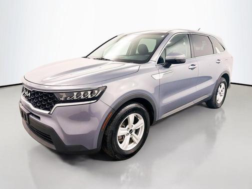 2022 Kia Sorento LX
