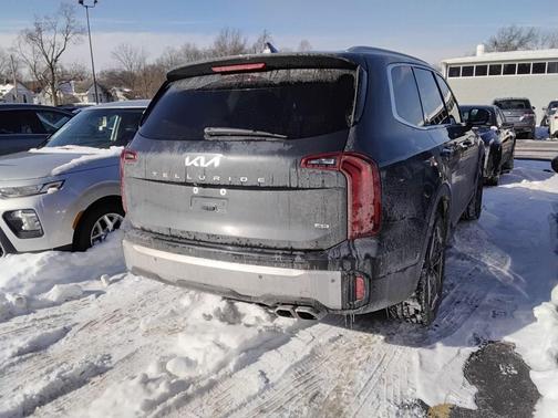 2024 Kia Telluride S