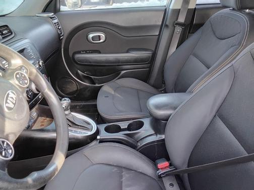 2015 Kia Soul Base