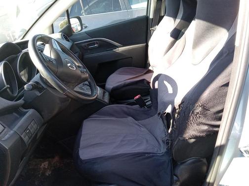 2013 Mazda Mazda5 Touring