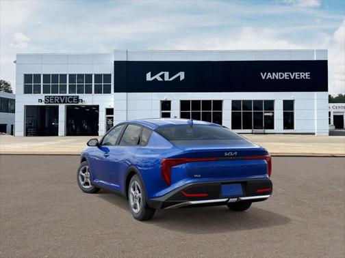 2025 Kia K4 LX