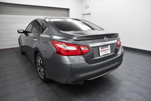 2016 Nissan Altima 2.5 SR