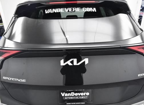 2023 Kia Sportage LX