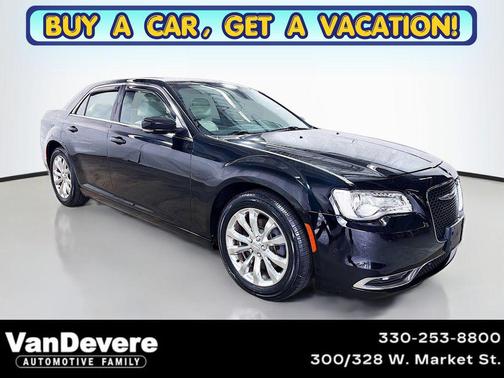 Gloss Black 2016 Chrysler 300 S