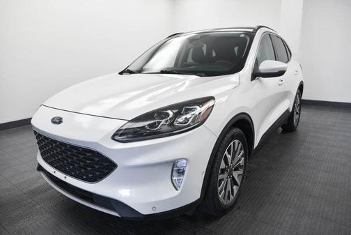 2020 Ford Escape Titanium