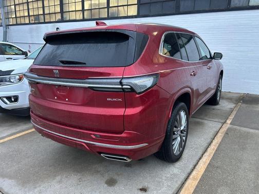 2025 Buick Enclave Avenir FWD