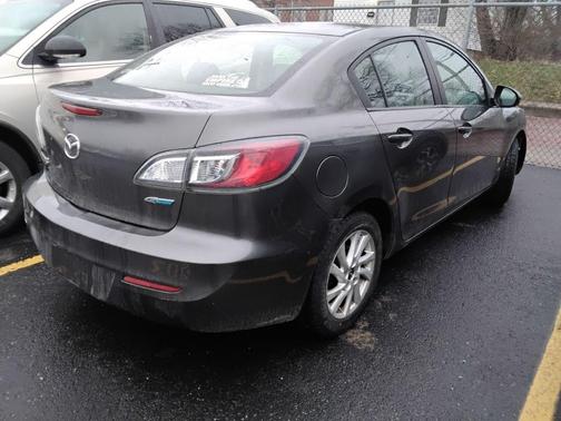 2013 Mazda Mazda3 i Touring