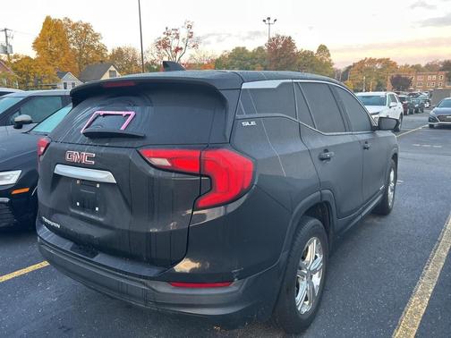 2020 GMC Terrain SLE