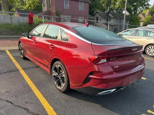 2024 Kia K5 GT-Line
