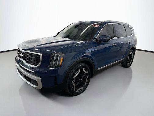 Midnight Lake Blue 2024 Kia Telluride S