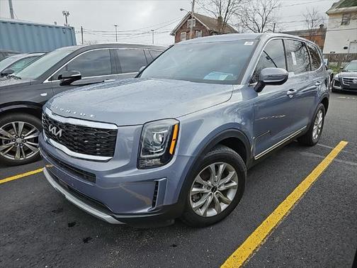 2022 Kia Telluride LX