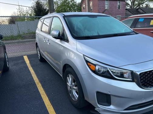 2017 Kia Sedona LX