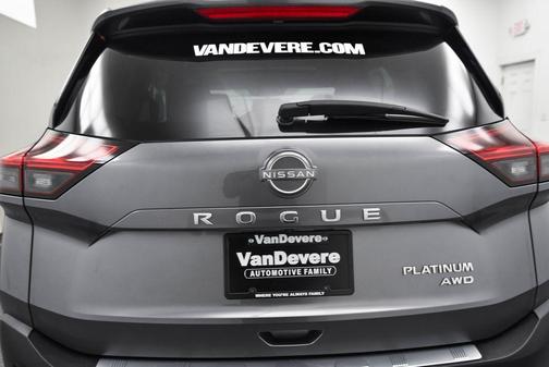 2023 Nissan Rogue Platinum
