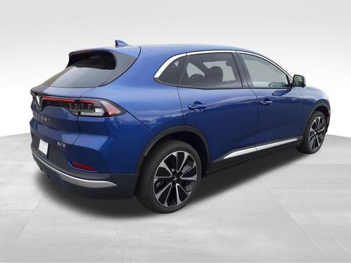 2025 VinFast VF 8 Plus