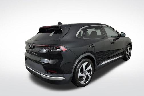 Jet Black 2023 VinFast VF 8 Eco