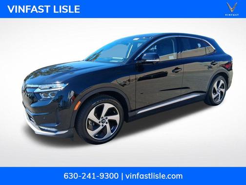 Jet Black 2023 VinFast VF 8 Eco