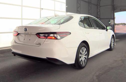 White 2022 Toyota Camry LE