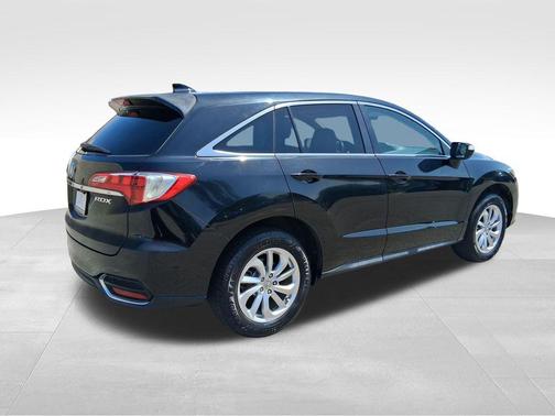 Crystal Black Pearl 2016 Acura RDX Technology Package