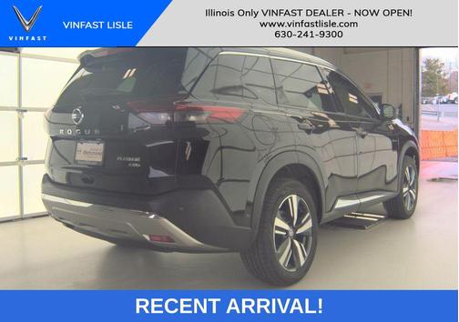 Black Diamond Pearl 2024 Nissan ARIYA ENGAGE