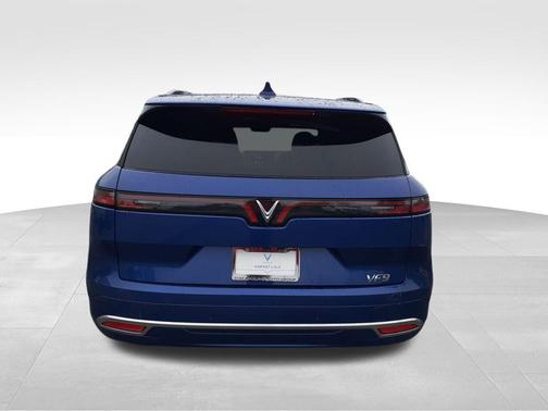 2024 VinFast VF 9 Plus