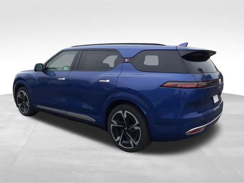 2024 VinFast VF 9 Plus