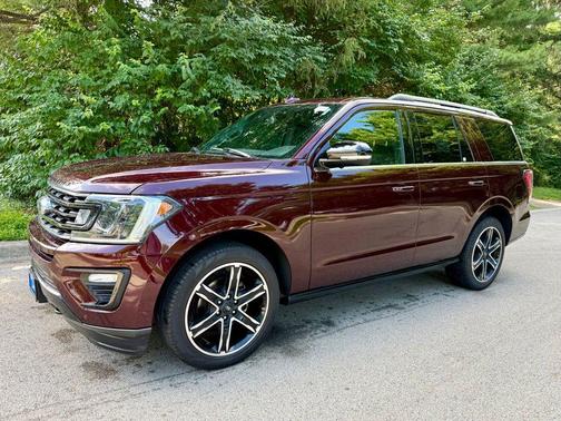 Burgundy Velvet Metallic Tinted Clearcoat 2020 Ford Expedition Limited