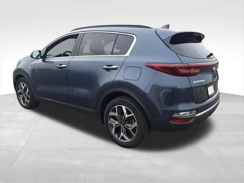2022 Kia Sportage EX