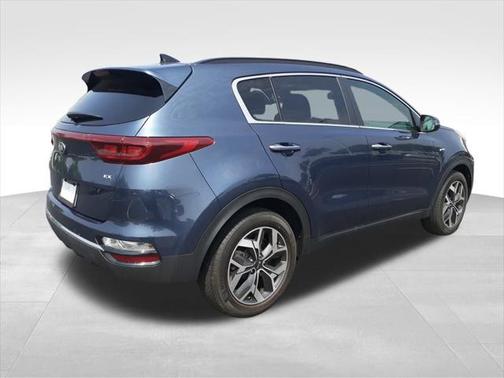 2022 Kia Sportage EX