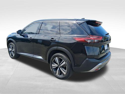 Super Black 2021 Nissan Rogue Platinum