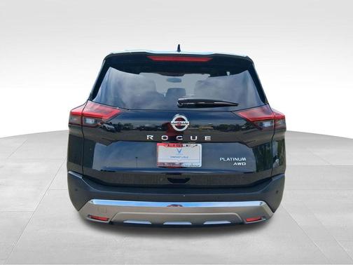 Super Black 2021 Nissan Rogue Platinum