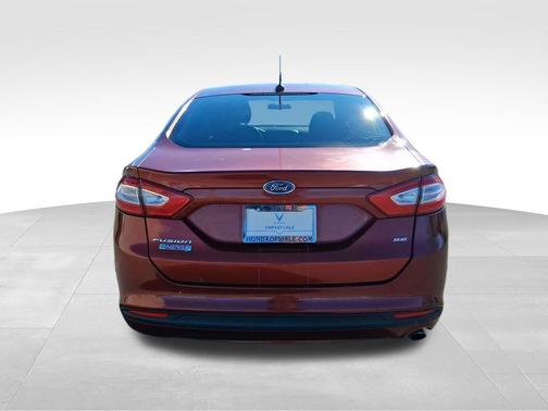 2014 Ford Fusion Energi SE Luxury